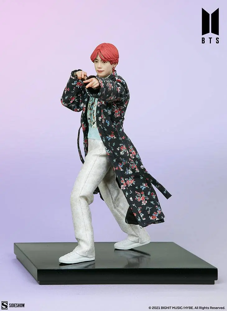 Kolekcja BTS Idol Statuetka PVC V Deluxe 23 cm zdjęcie produktu