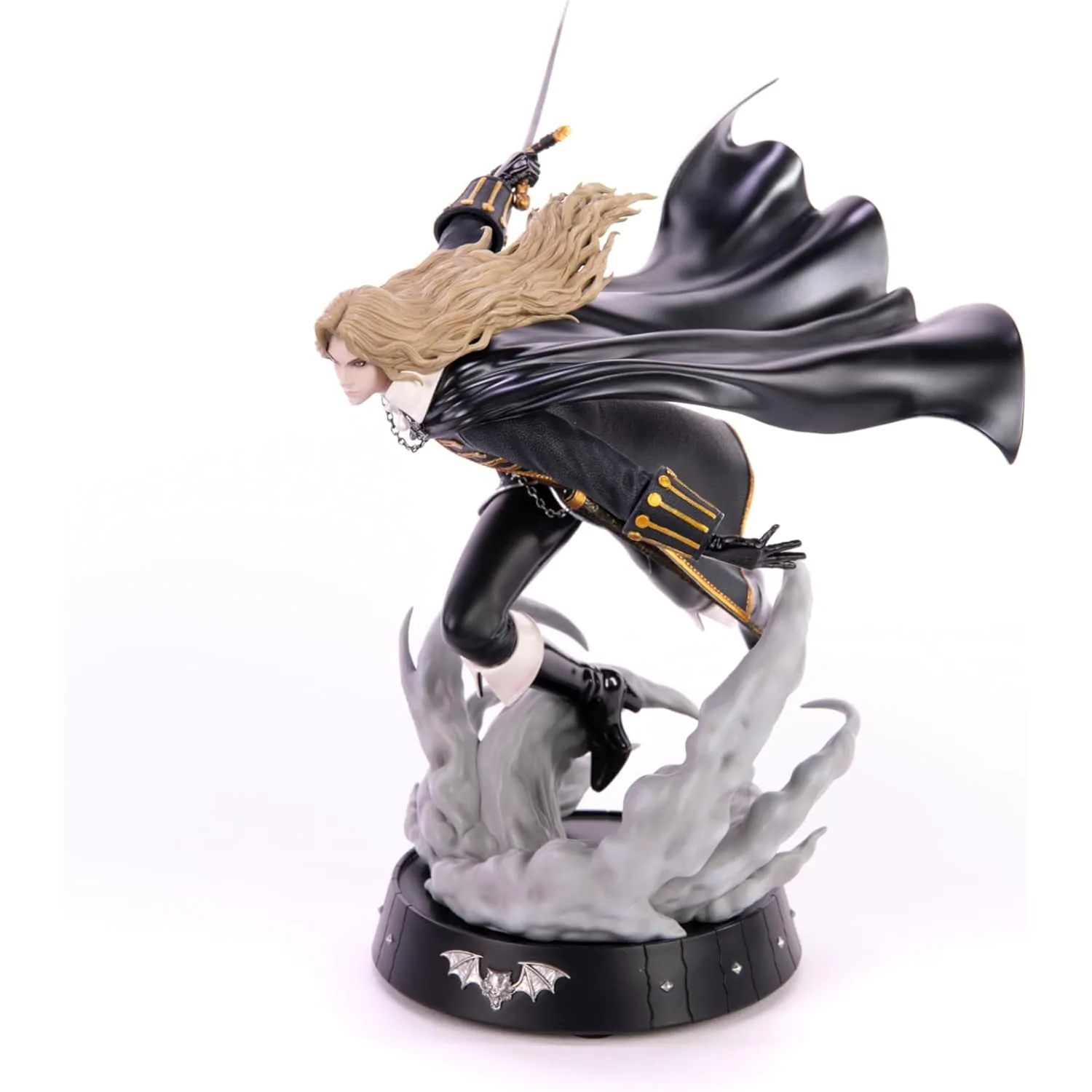 Statua Castlevania Symphony of the Night Dash Attack Alucard 30 cm zdjęcie produktu