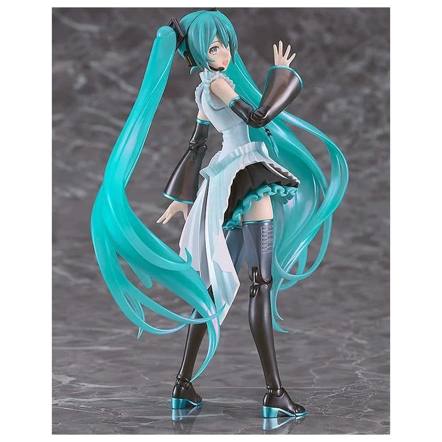 Character Vocal Series 01: Hatsune Miku Plamatea Plastic Model Happy 16th Birthday Ver. 16 cm zdjęcie produktu