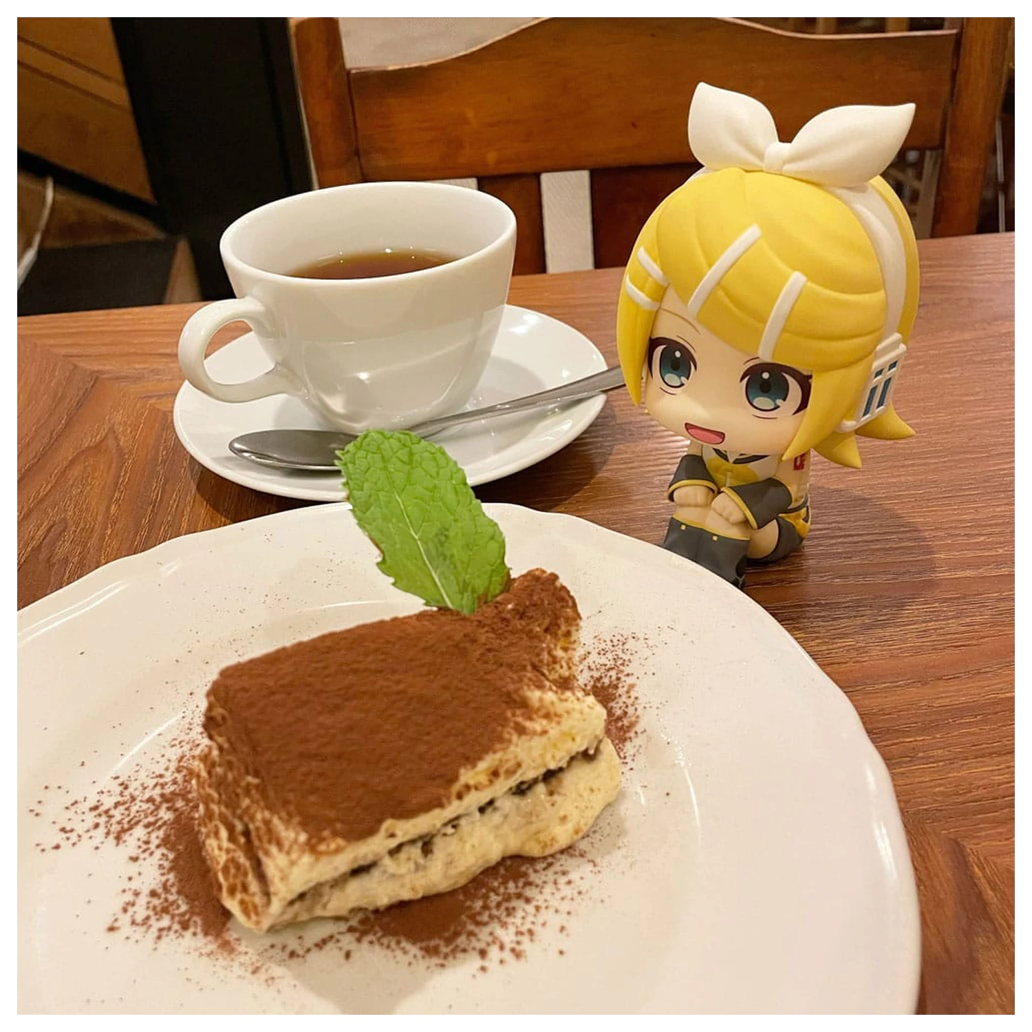 Character Vocal Series: Kagamine Rin/Len Look Up PVC Statua Kagamine Rin 11 cm zdjęcie produktu