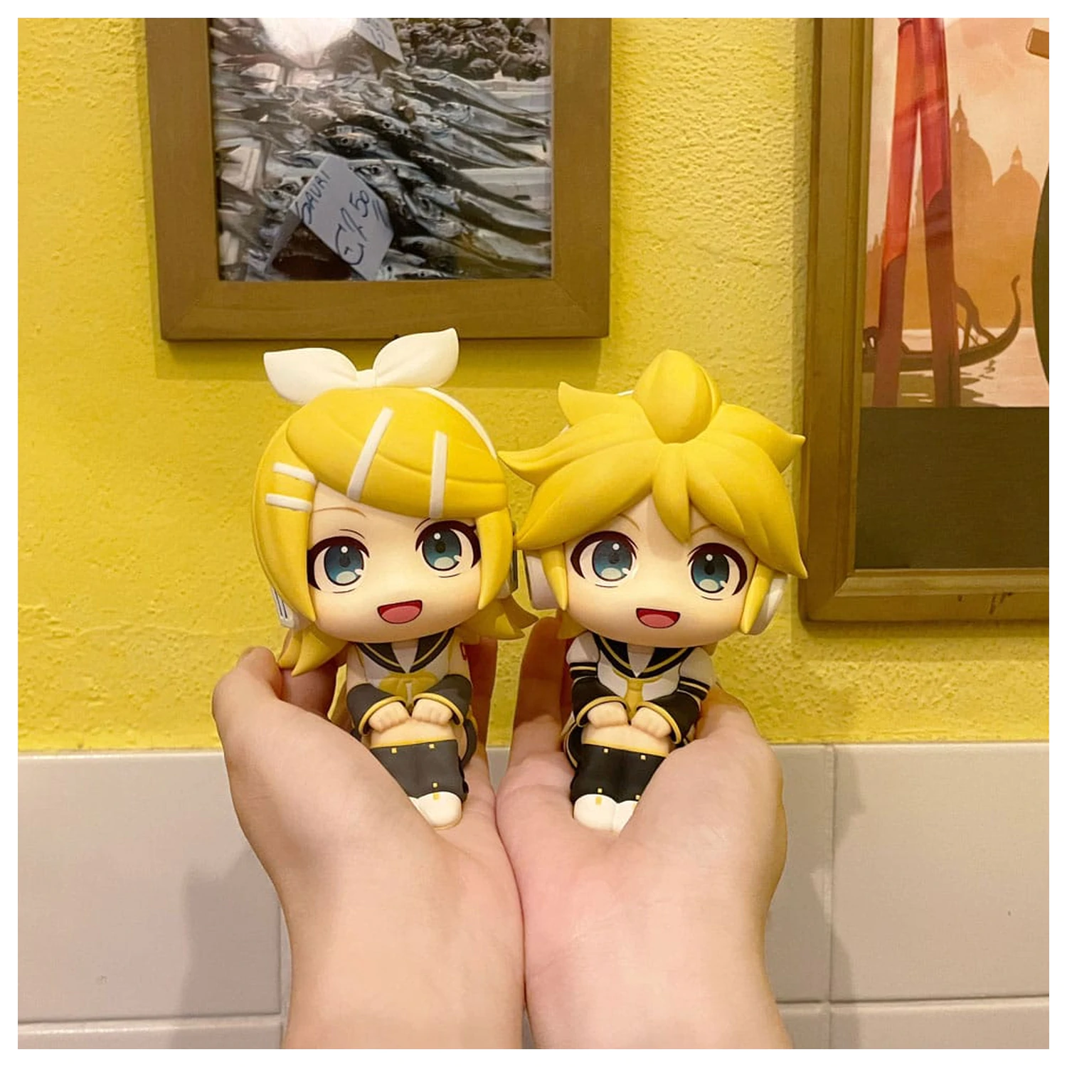 Seria Wokalna Postaci: Figurka PVC Rin/Len Look Up Zestaw Hatsune Rin & Len (z prezentem) 11 cm zdjęcie produktu