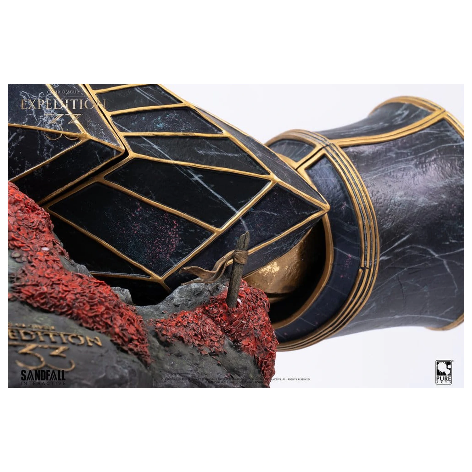 Clair Obscur: Expedition 33 Replika ramienia Gustave'a w skali 1:1, 48 cm zdjęcie produktu