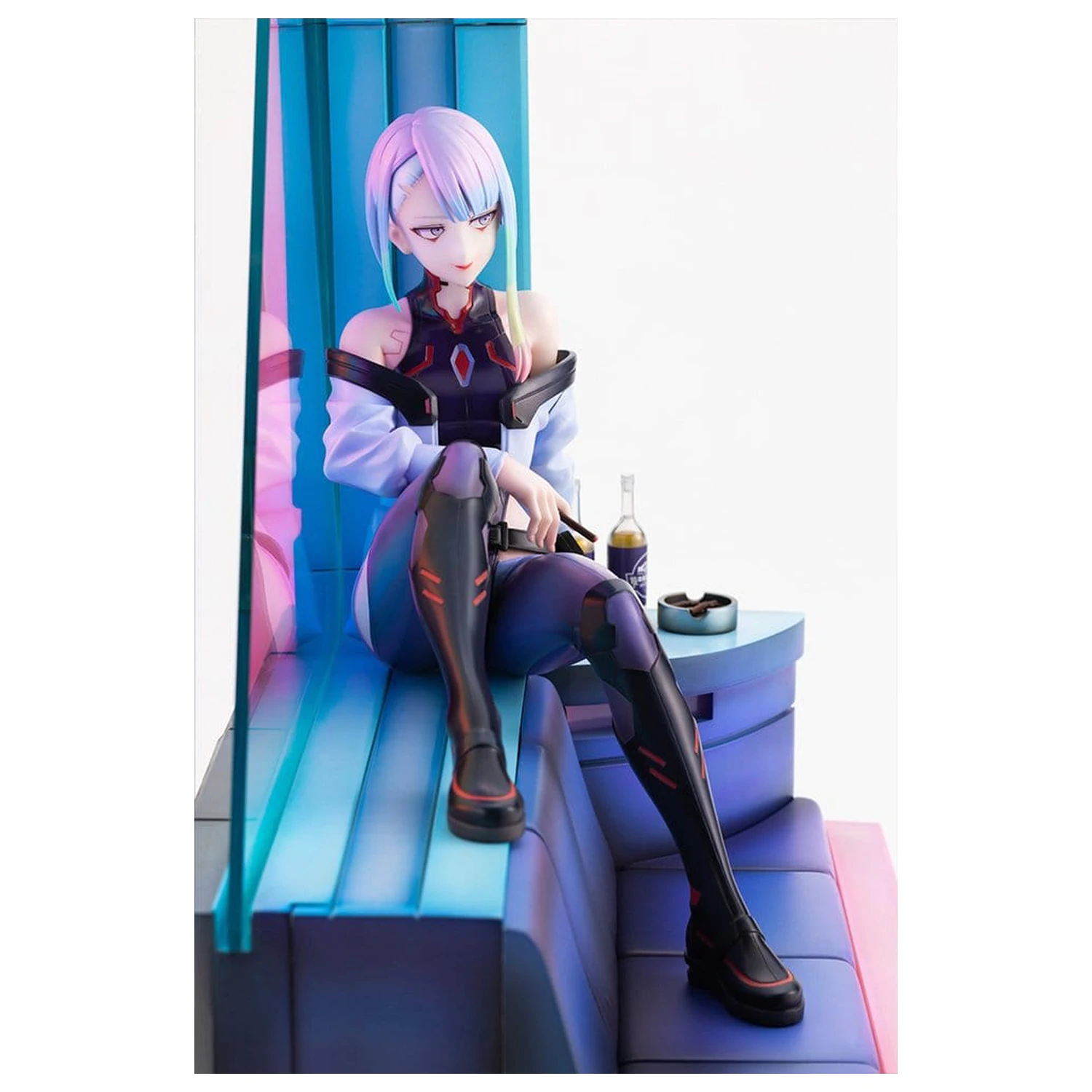 Cyberpunk: Edgerunners PVC Figurka 1/7 Lucy 28 cm zdjęcie produktu