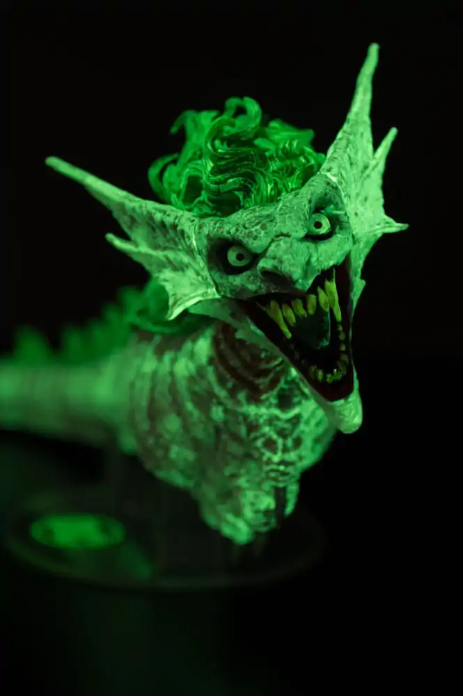 Dark Nights: Metal DC Multiverse Figurka Akcji Joker Dragon Glow in the Dark Edition (Gold Label) 25 cm zdjęcie produktu