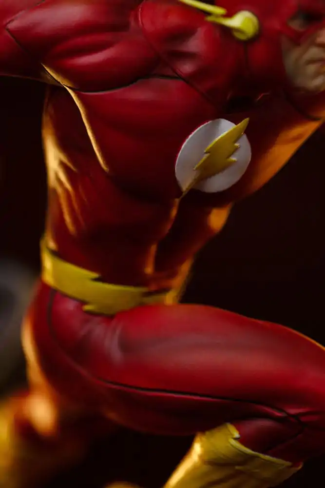 DC Comics Art Scale Statua 1/10 Flash 25 cm zdjęcie produktu