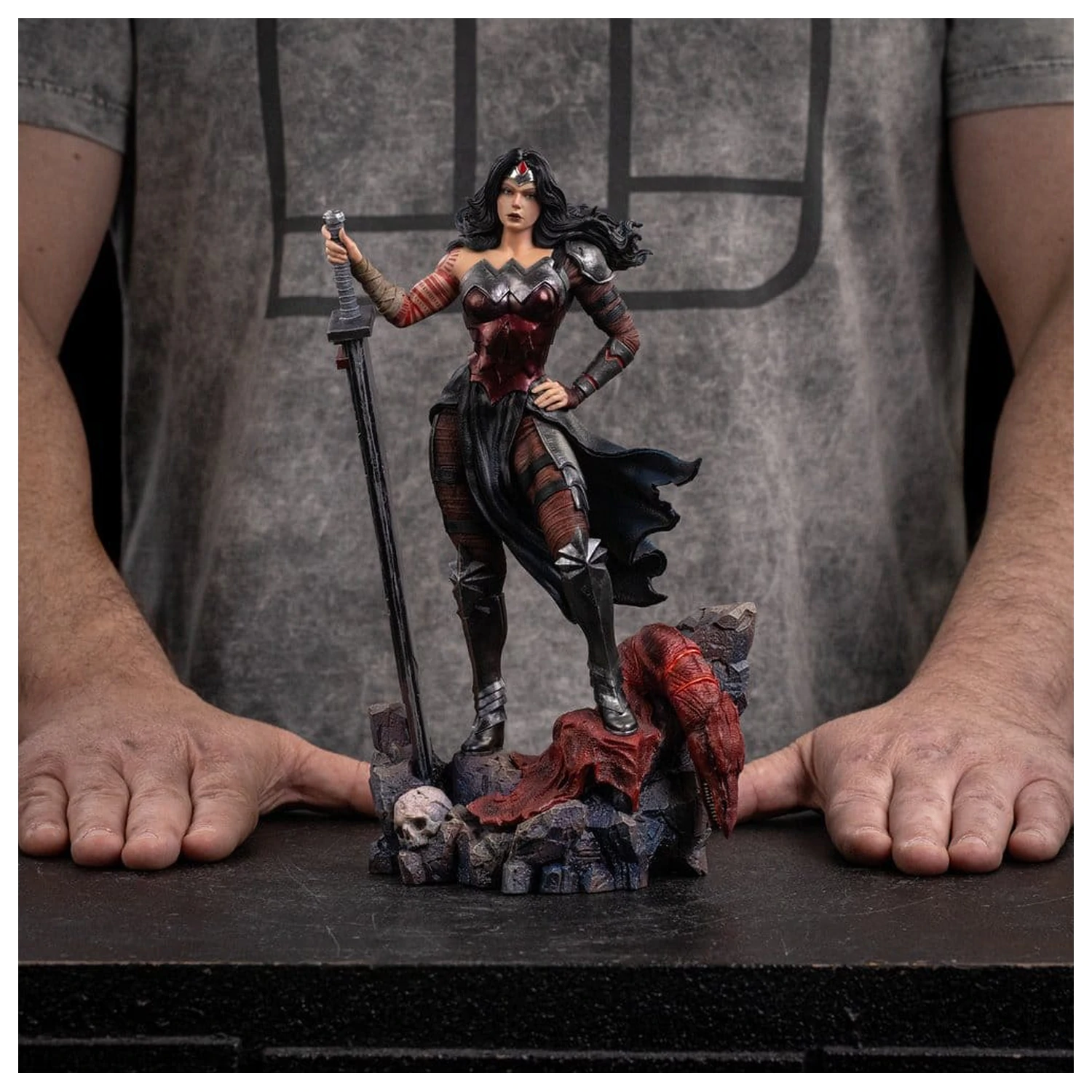 Statua DC Comics Art Scale 1/10 Wonder Woman Absolute 25 cm zdjęcie produktu