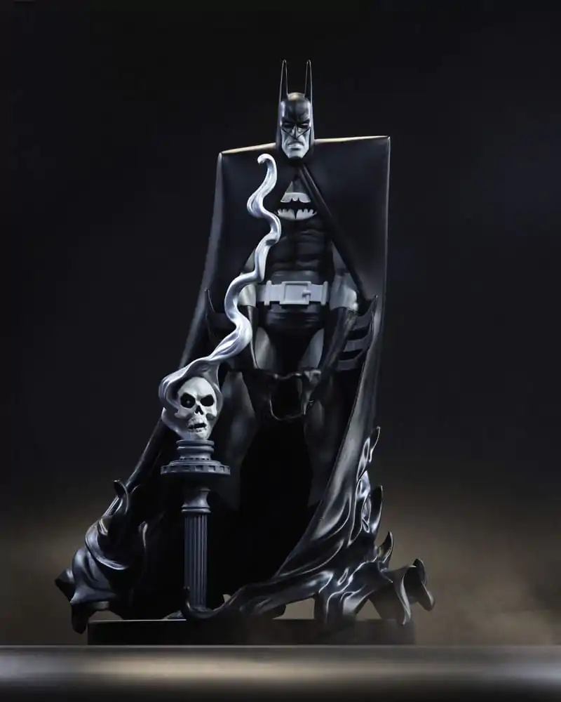 DC Direct Resin Statue 1/10 Batman Black & White by Bill Sienkiewicz 20 cm Statua z żywicy zdjęcie produktu
