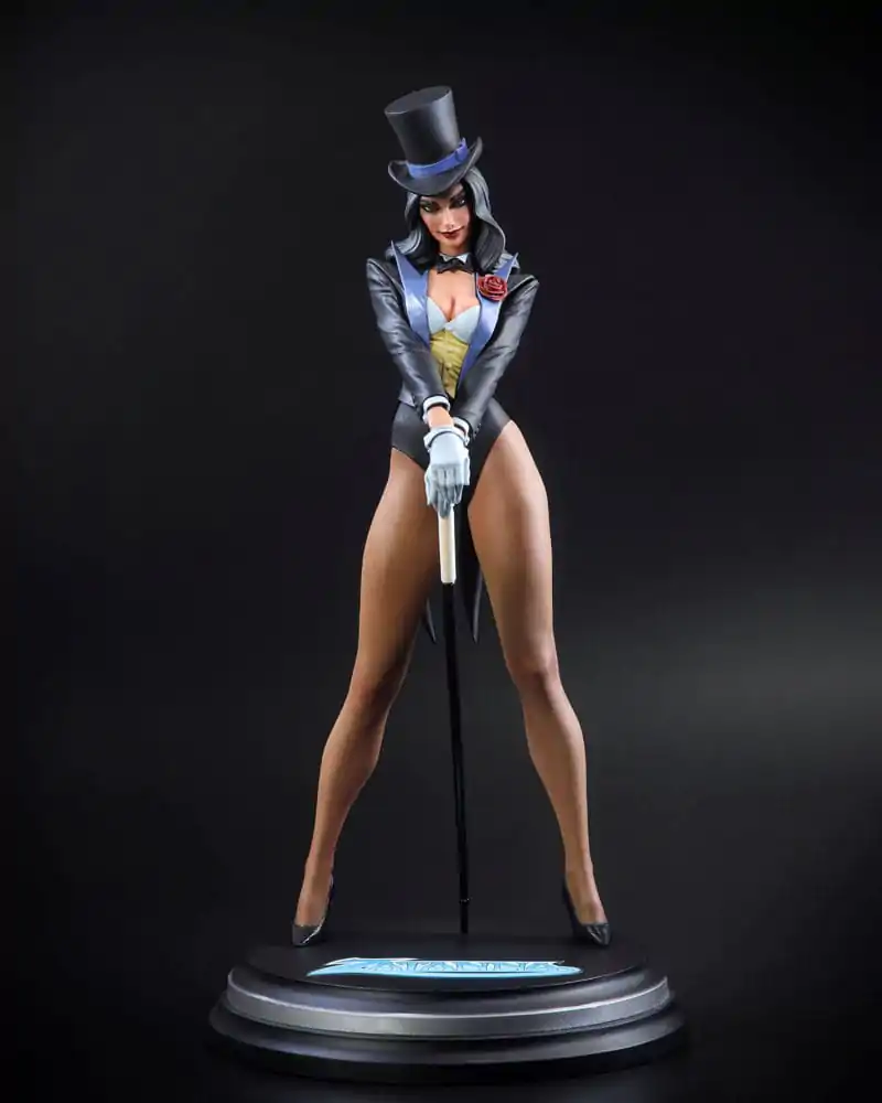 DC Direct DC Cover Girls Resin Statue Zatanna autorstwa J. Scott Campbell 23 cm zdjęcie produktu