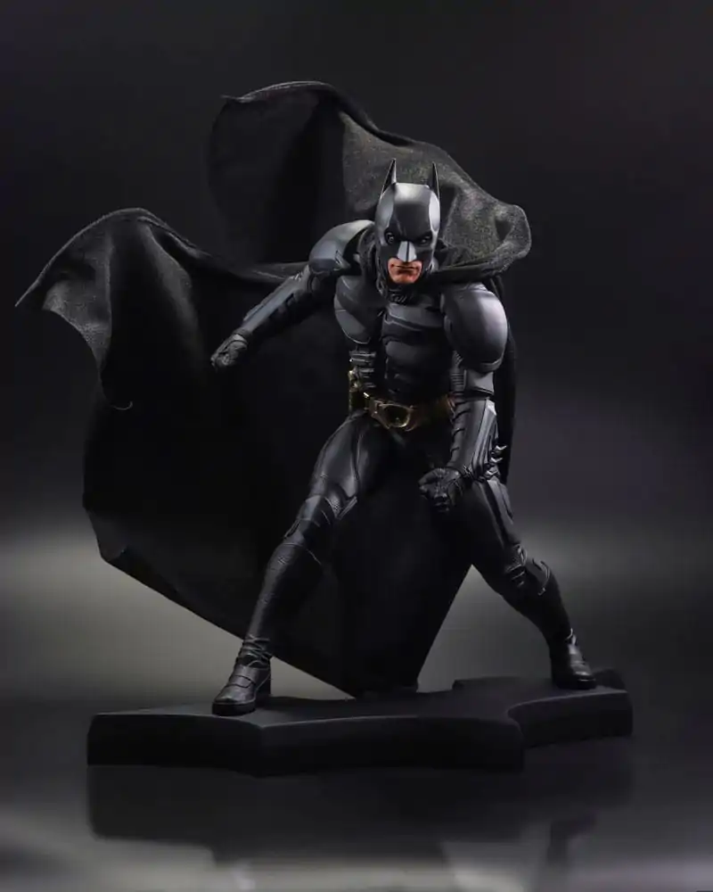 DC Direct Statuetka Żywiczna DC Movie Statues Batman (The Dark Knight) 24 cm zdjęcie produktu