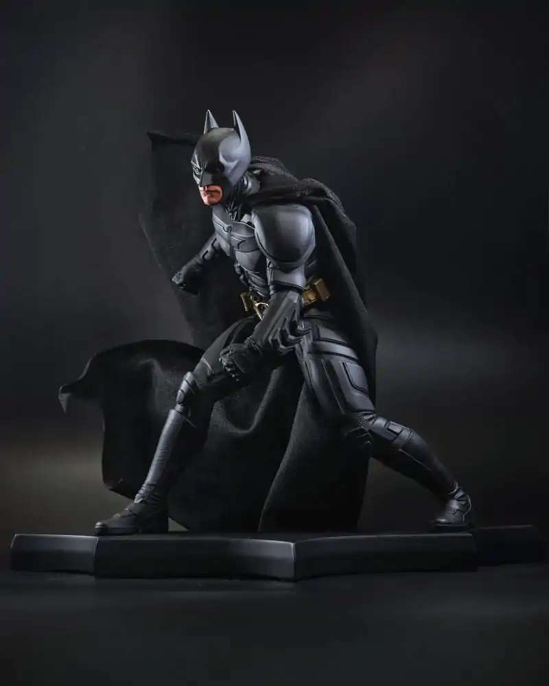 DC Direct Statuetka Żywiczna DC Movie Statues Batman (The Dark Knight) 24 cm zdjęcie produktu