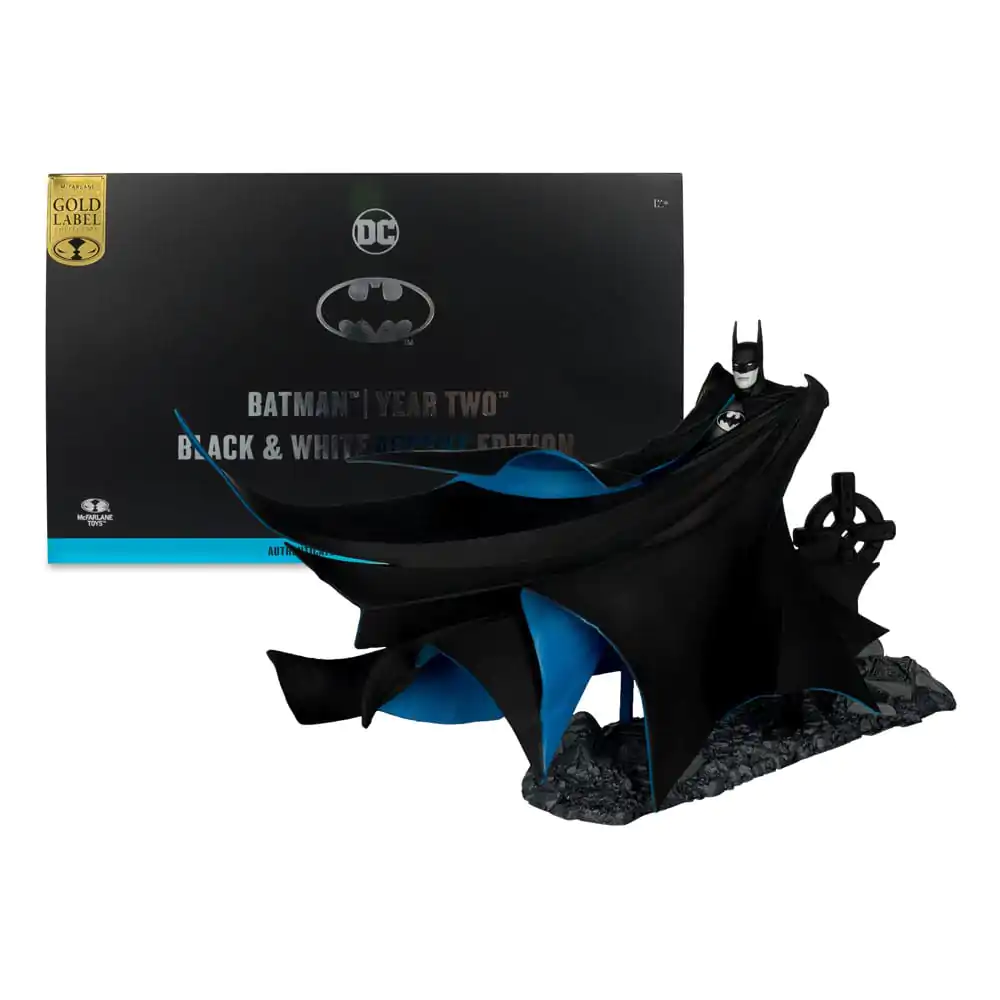 DC Multiverse Figurka Akcji Batman (Batman: Rok Drugi) (Gold Label) 18 cm zdjęcie produktu