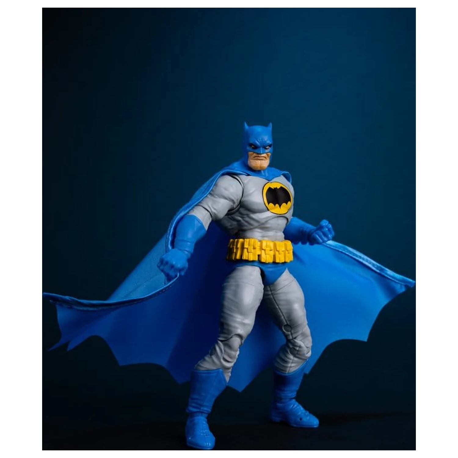 DC Multiverse Figurka Akcji Batman (Dark Knight Returns) 18 cm zdjęcie produktu