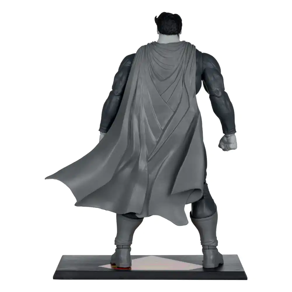 DC Multiverse Figurka Akcji Superman (The Dark Knight Returns) (Black & White Accent Edition) (Gold Label) 18 cm zdjęcie produktu