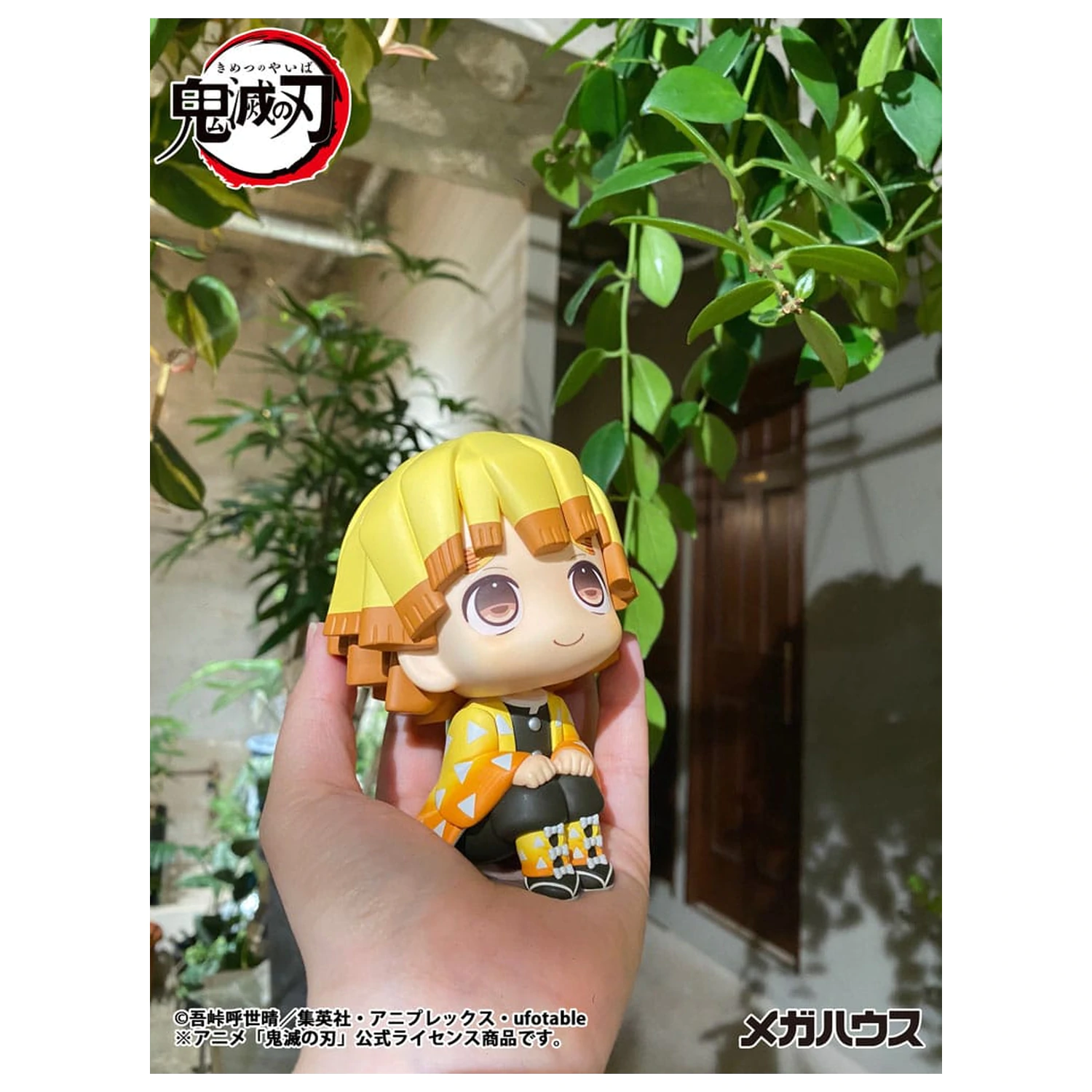 Demon Slayer Kimetsu no Yaiba Look Up PVC Statue Zenitsu Agatsuma Smile Ver. 11 cm zdjęcie produktu