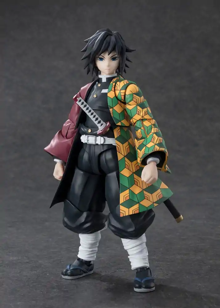 Demon Slayer: Kimetsu no Yaiba S.H. Figuarts Figurka Akcji Giyu Tomioka 15 cm zdjęcie produktu