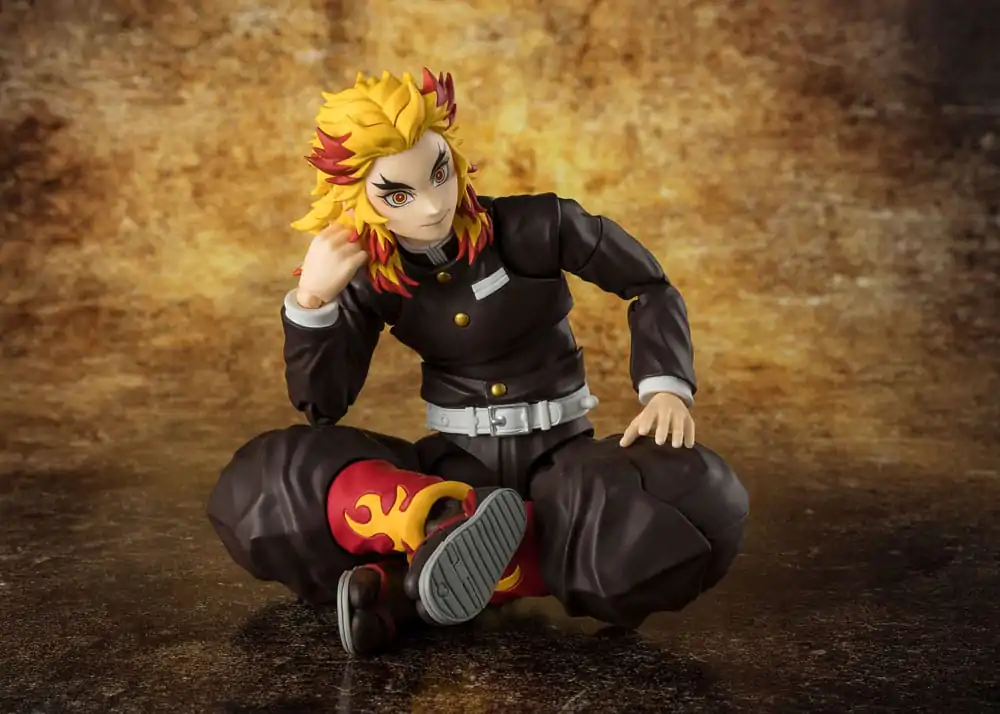 Demon Slayer: Kimetsu no Yaiba S.H.Figuarts Figurka Akcji Kyojuro Rengoku 15 cm zdjęcie produktu