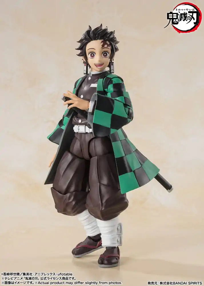 Demon Slayer: Kimetsu no Yaiba S.H. Figuarts Figurka Akcji Tanjiro Kamado 14 cm zdjęcie produktu