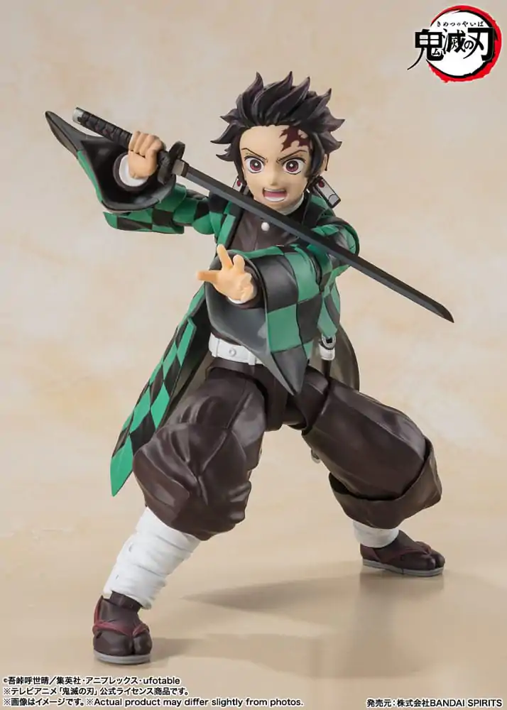 Demon Slayer: Kimetsu no Yaiba S.H. Figuarts Figurka Akcji Tanjiro Kamado 14 cm zdjęcie produktu