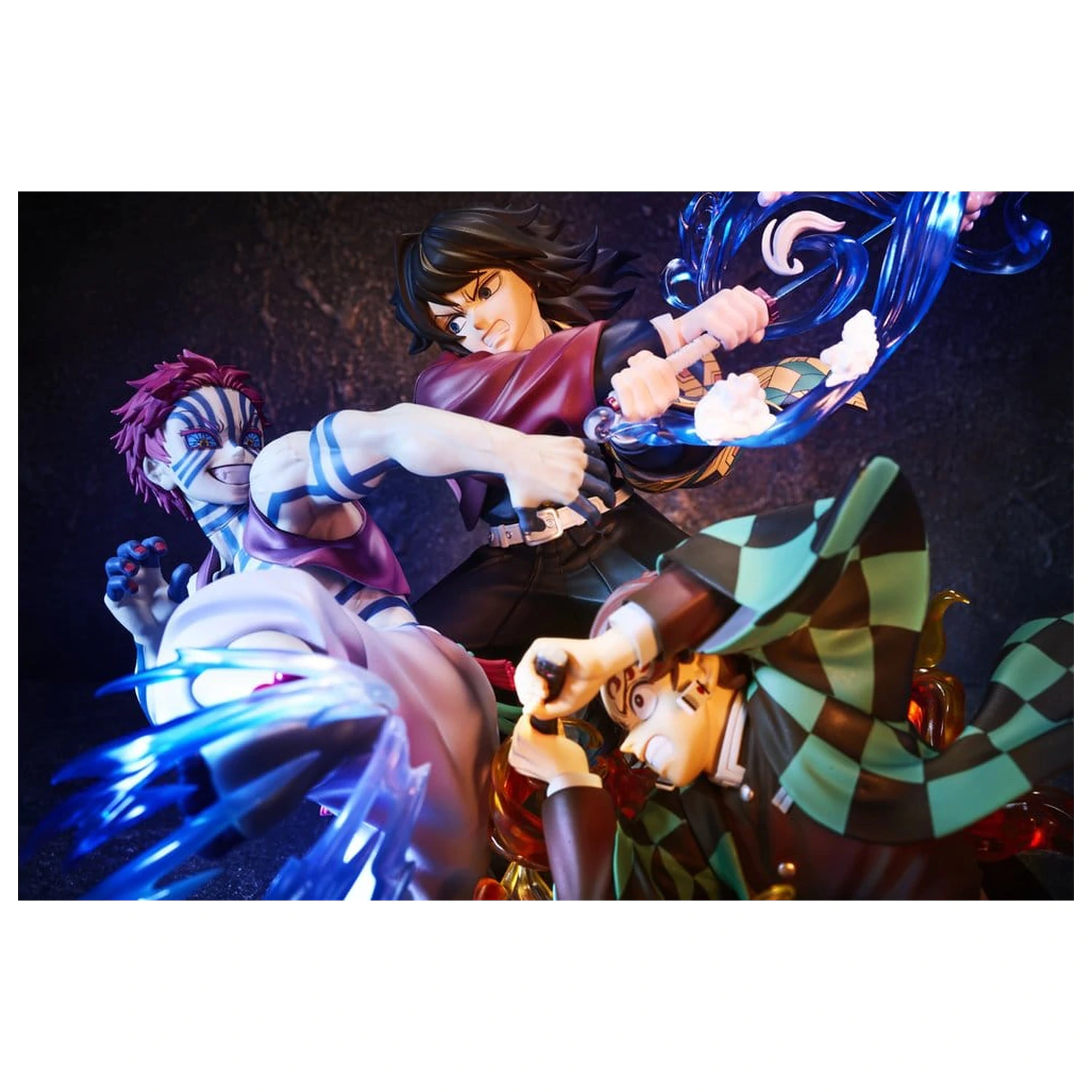 Demon Slayer: Kimetsu no Yaiba figurka PVC Tanjiro Kamado i Giyu Tomioka i Akaza 13 cm zdjęcie produktu