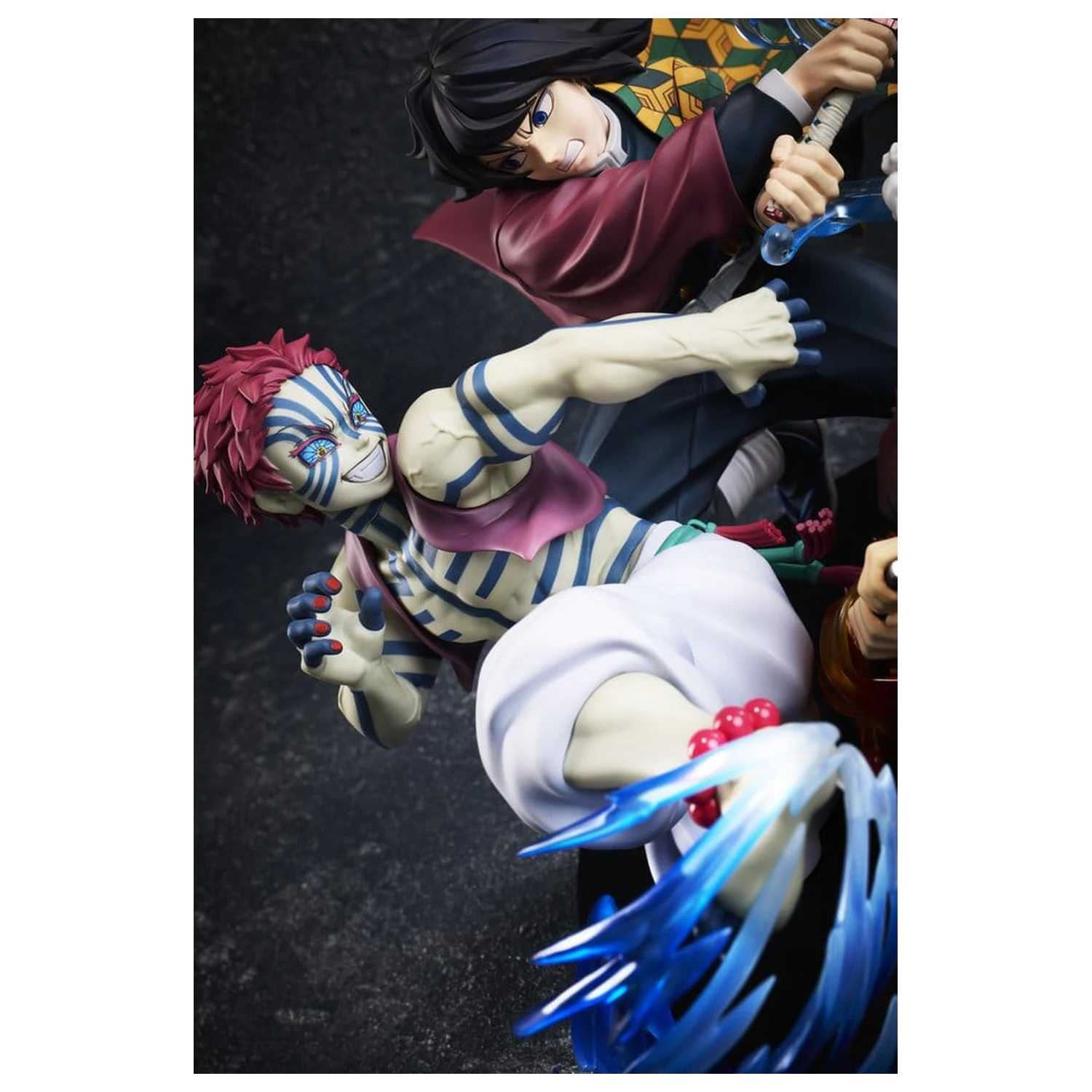 Demon Slayer: Kimetsu no Yaiba figurka PVC Tanjiro Kamado i Giyu Tomioka i Akaza 13 cm zdjęcie produktu