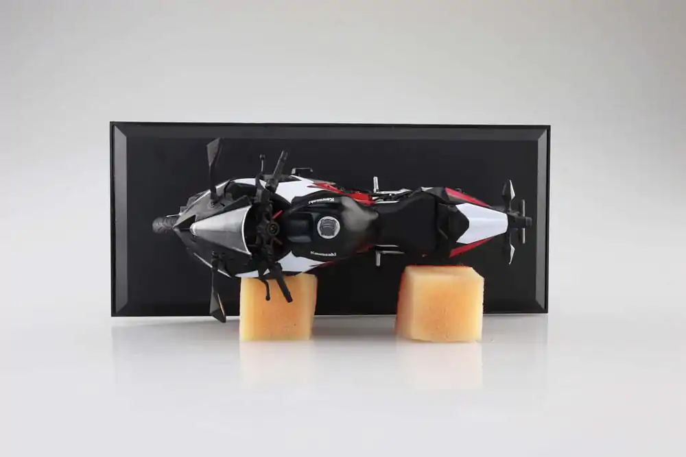 Diecast Bike Series Statuetka 1/12 Kawasaki Ninja ZX-25R Metallic Spark Black×Peal Flat Stardust White 16 cm zdjęcie produktu