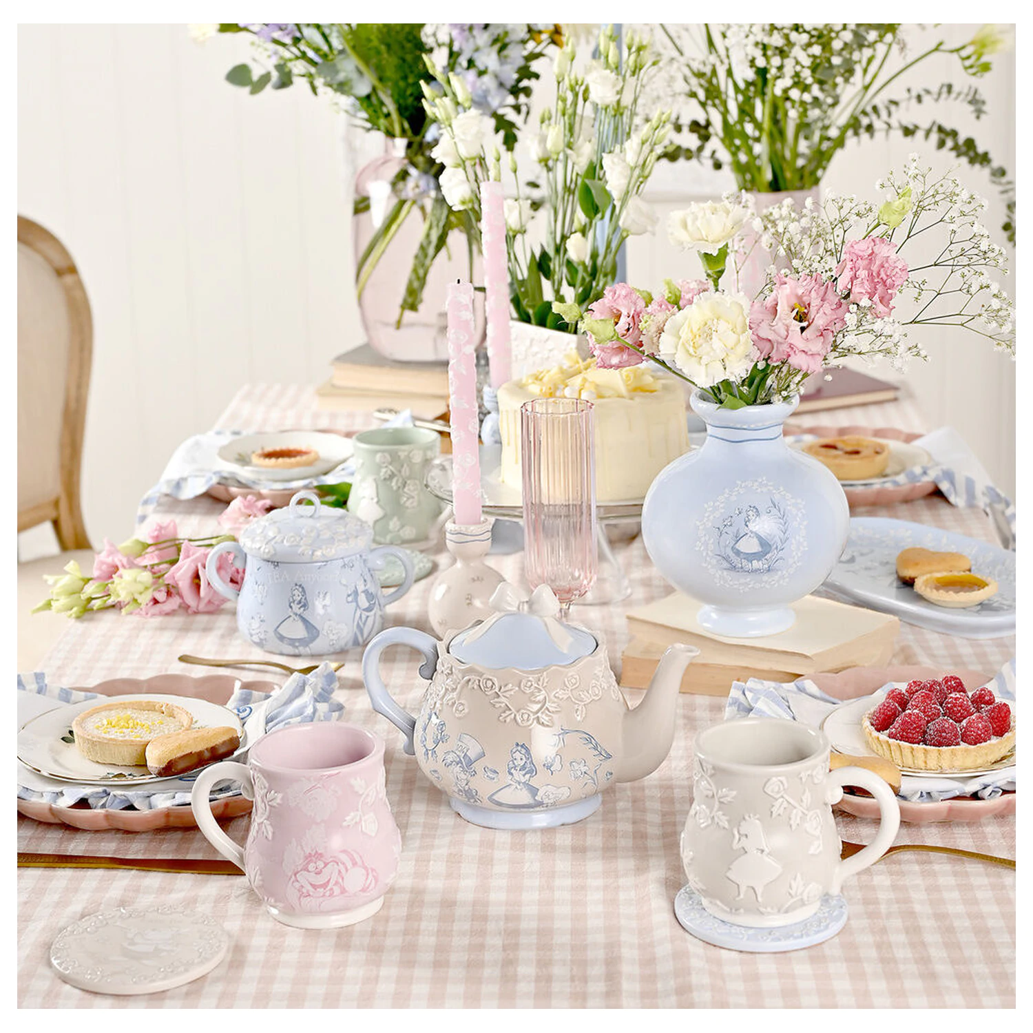 Disney Alice in Wonderland Cheshire Cat kubek zdjęcie produktu