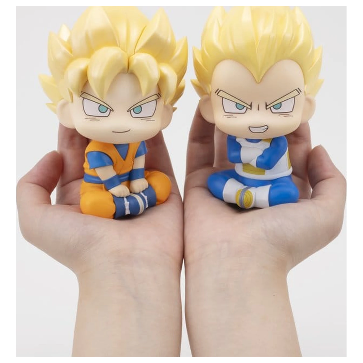 Dragon Ball DAIMA Look Up Figurki PCV 2-pak Super Saiyan Son Goku (mini) i Super Saiyan Vegeta (mini) 11 cm (z prezentem) zdjęcie produktu