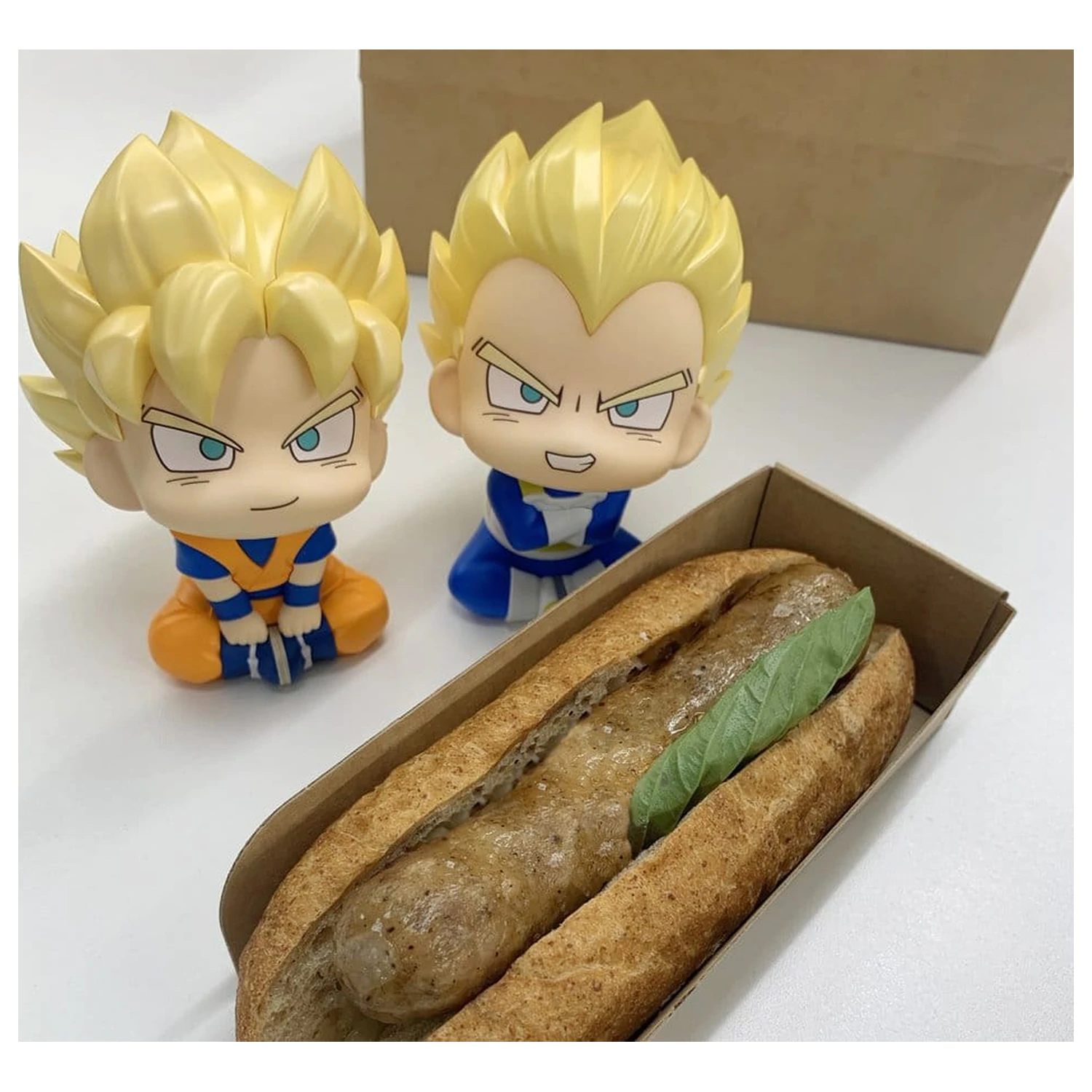 Dragon Ball DAIMA Look Up Figurki PCV 2-pak Super Saiyan Son Goku (mini) i Super Saiyan Vegeta (mini) 11 cm (z prezentem) zdjęcie produktu