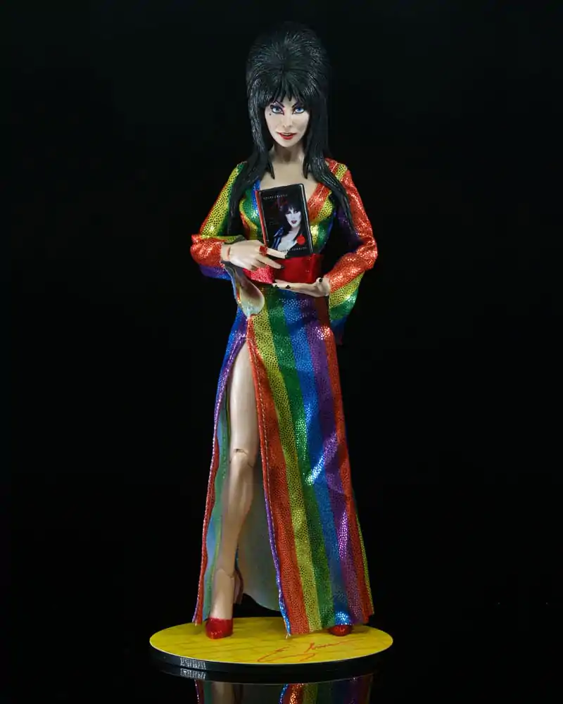 Elvira, Władczyni Ciemności Figurka Akcji w Ubraniu Over the Rainbow Elvira 20 cm zdjęcie produktu