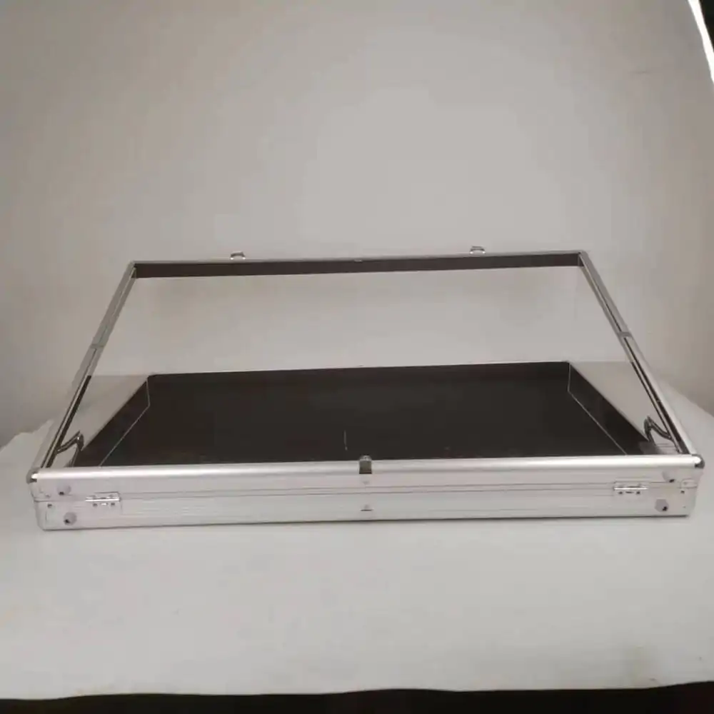 Walizka na karty kolekcjonerskie Evoretro Trading Card Display Suitcase zdjęcie produktu