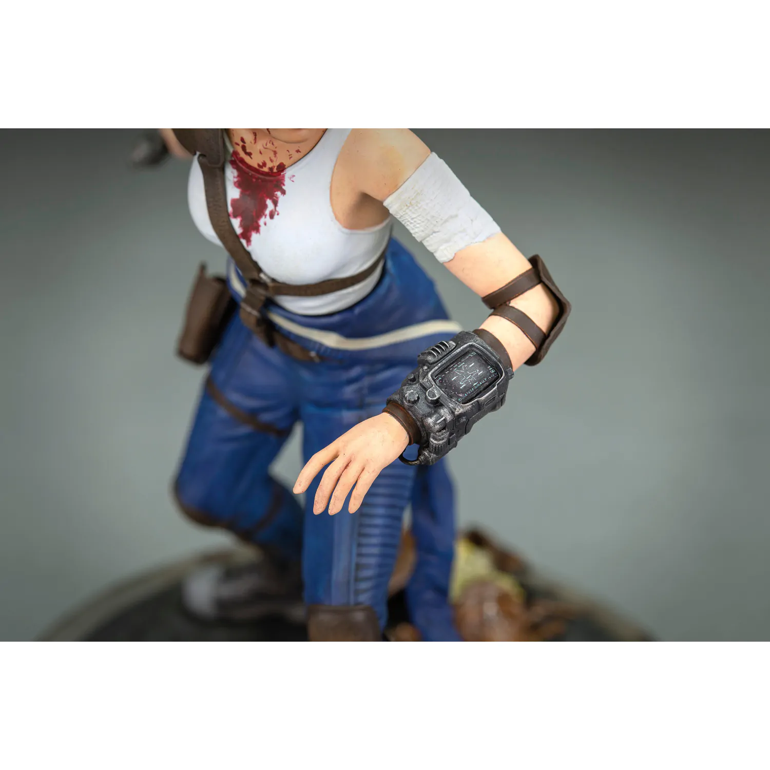 Fallout PVC Statuetka Lucy 18 cm zdjęcie produktu