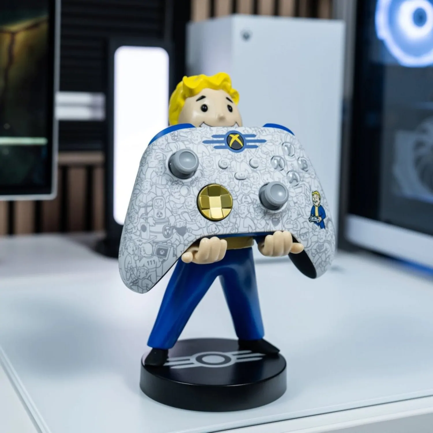 Fallout Vault Boy Cable Guys Uchwyt na kontroler i Stojak na telefon 23 cm zdjęcie produktu