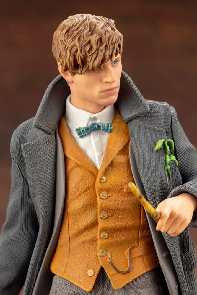 Fantastic Beasts 2 ARTFX+ PVC Statua 1/10 Newt Scamander 18 cm zdjęcie produktu