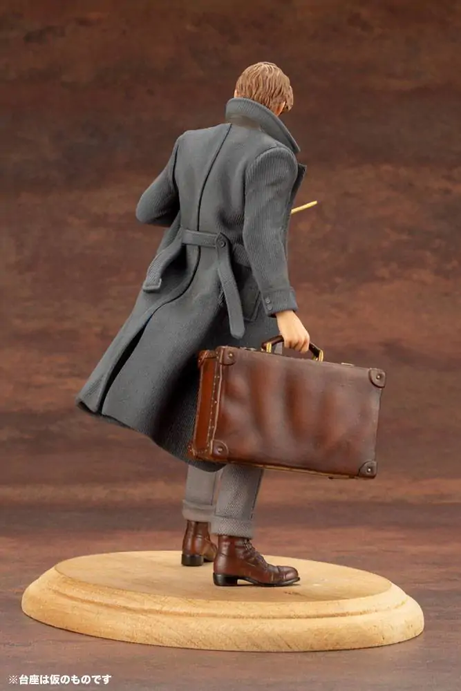 Fantastic Beasts 2 ARTFX+ PVC Statua 1/10 Newt Scamander 18 cm zdjęcie produktu