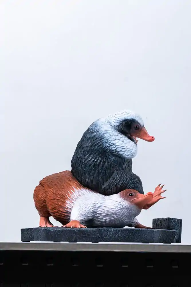 Fantastyczne Zwierzęta Statua naturalnej wielkości Niffler 2 22 cm zdjęcie produktu