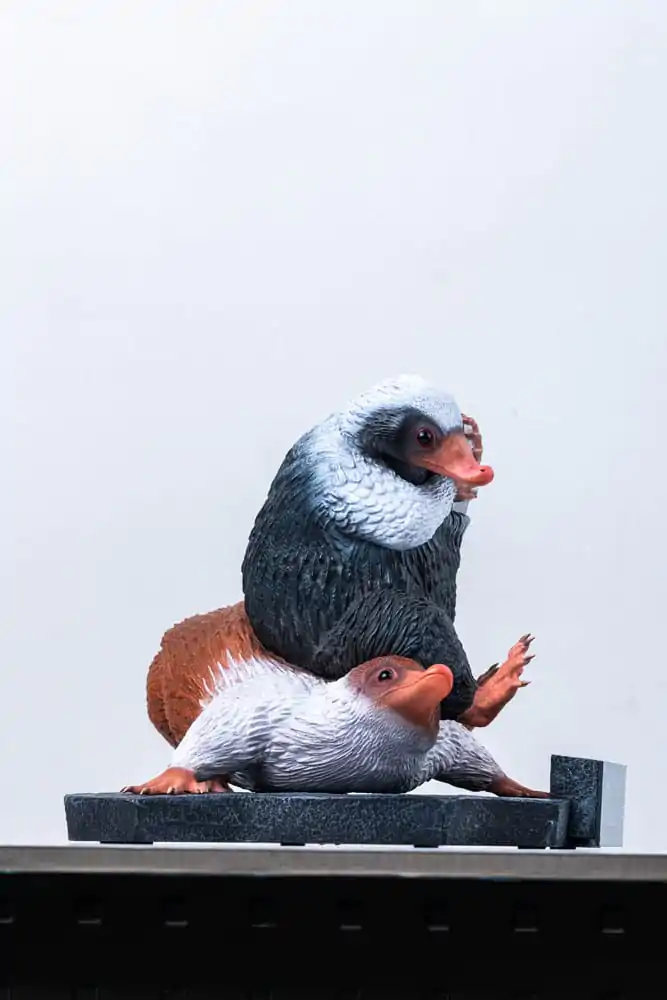 Fantastyczne Zwierzęta Statua naturalnej wielkości Niffler 2 22 cm zdjęcie produktu