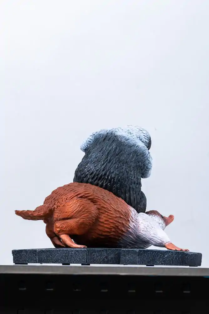 Fantastyczne Zwierzęta Statua naturalnej wielkości Niffler 2 22 cm zdjęcie produktu