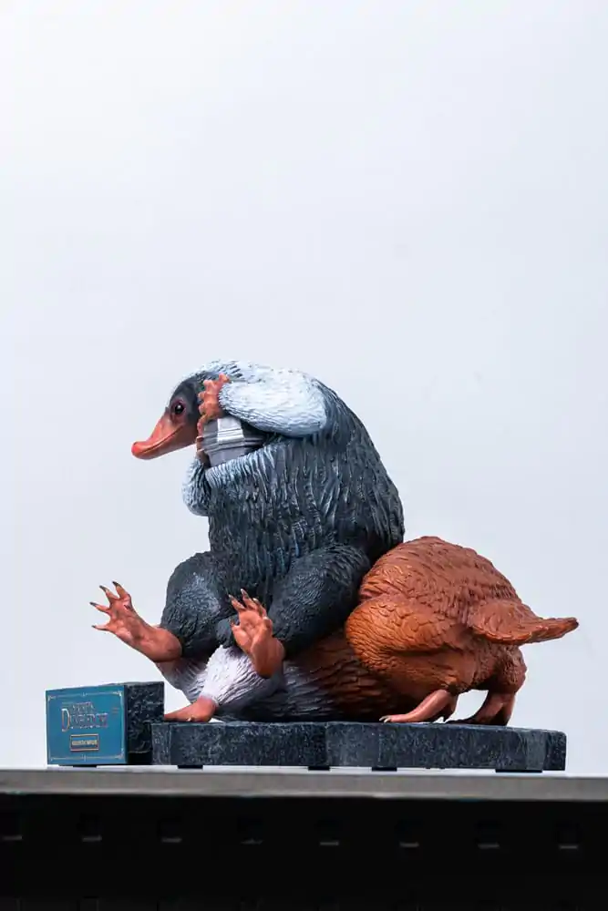 Fantastyczne Zwierzęta Statua naturalnej wielkości Niffler 2 22 cm zdjęcie produktu