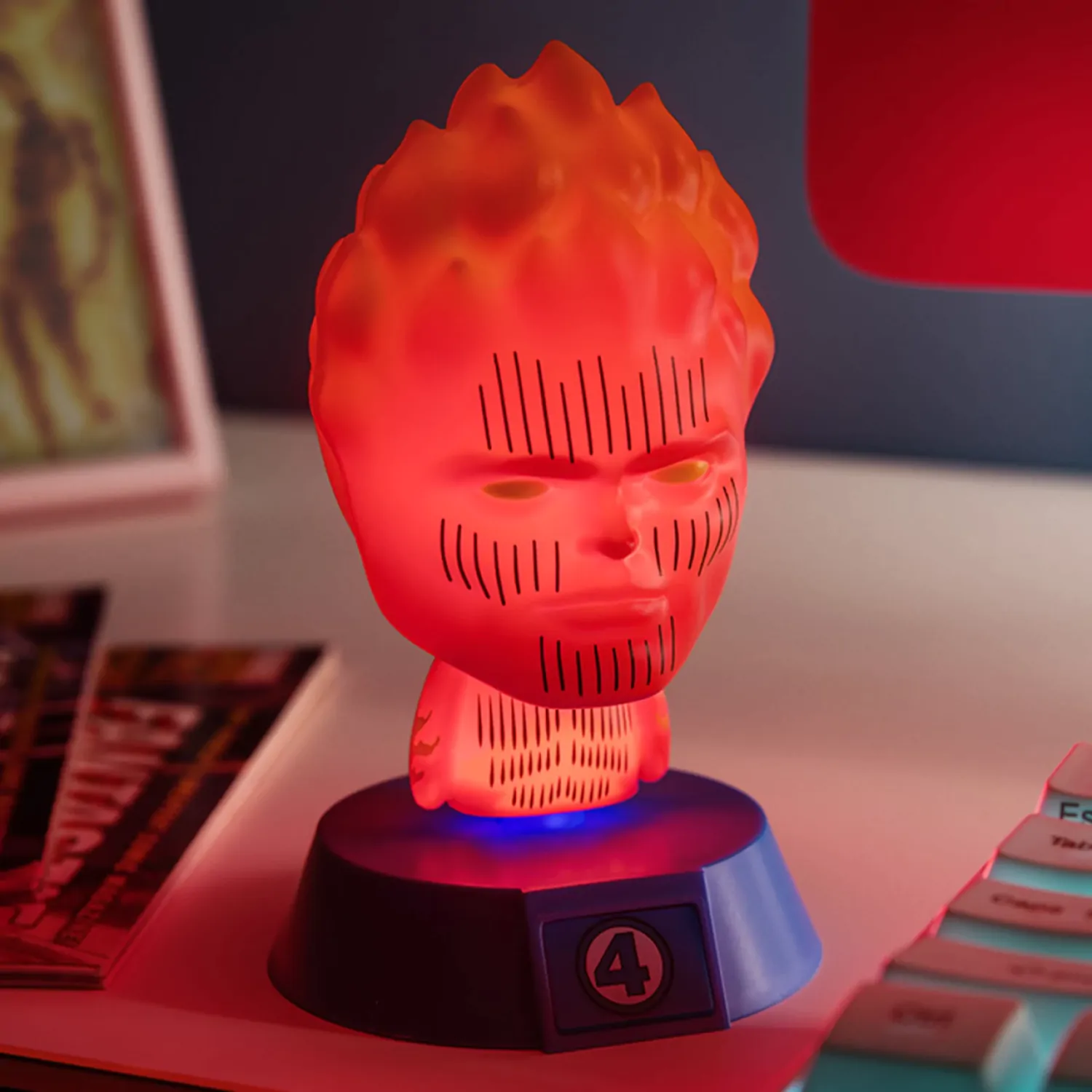 Fantastic Four Icons Light Human Torch Figurka 11 cm zdjęcie produktu