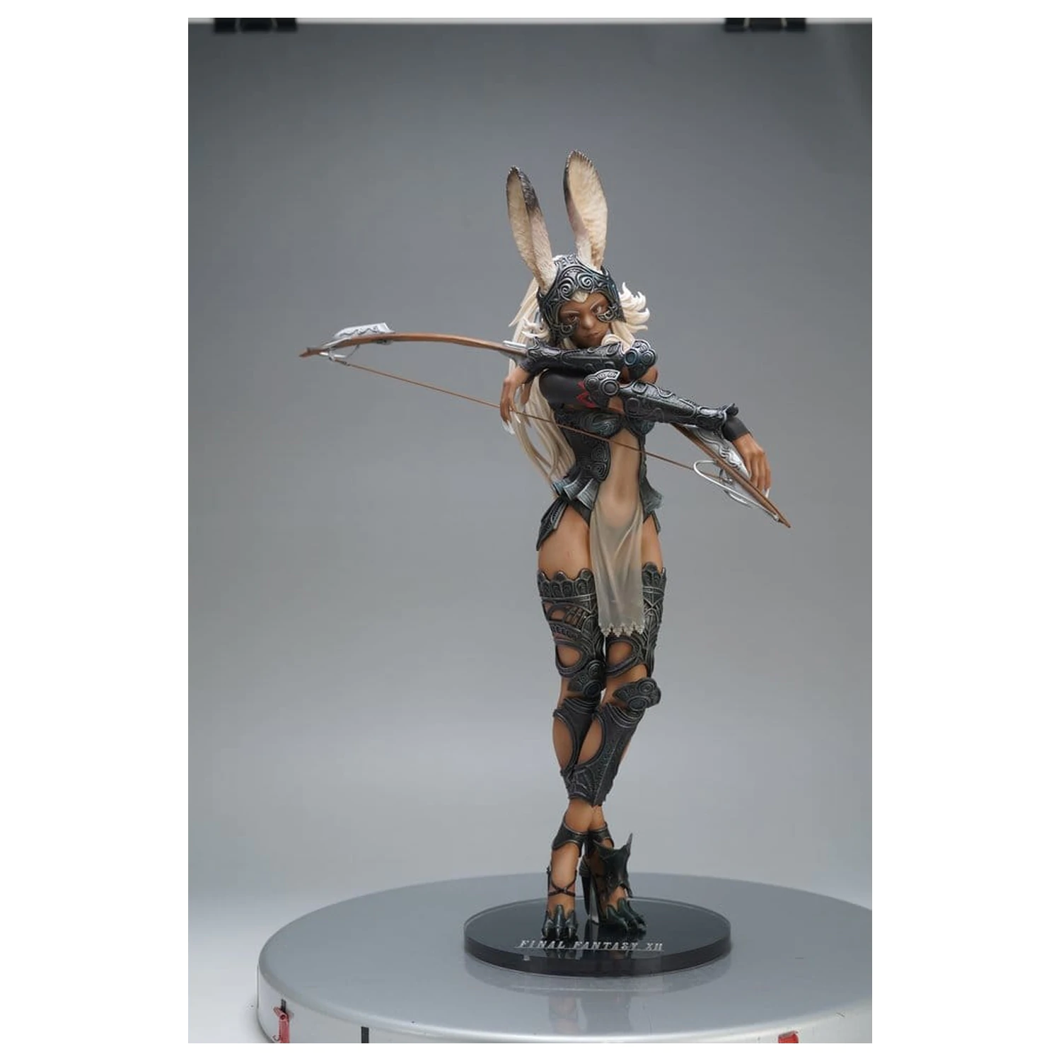 Final Fantasy XII Figurka z PVC Fran 29 cm zdjęcie produktu