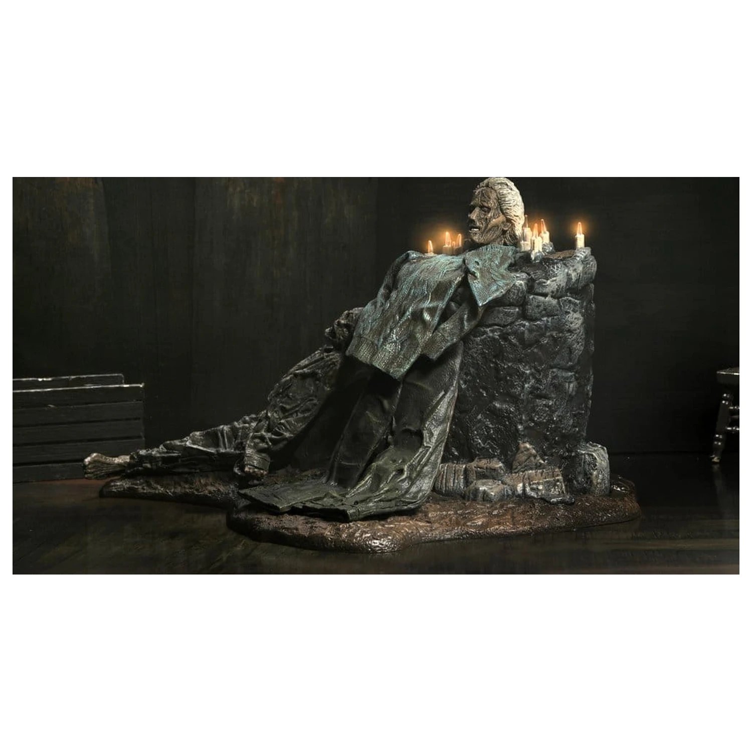 Friday the 13th: The Game Diorama Shrine Pameli zdjęcie produktu