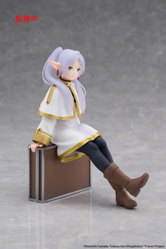 Frieren: Beyond Journey's End PVC Statua Biurkowa Urocza Figurka Frieren Wersja Kuferka 13 cm zdjęcie produktu