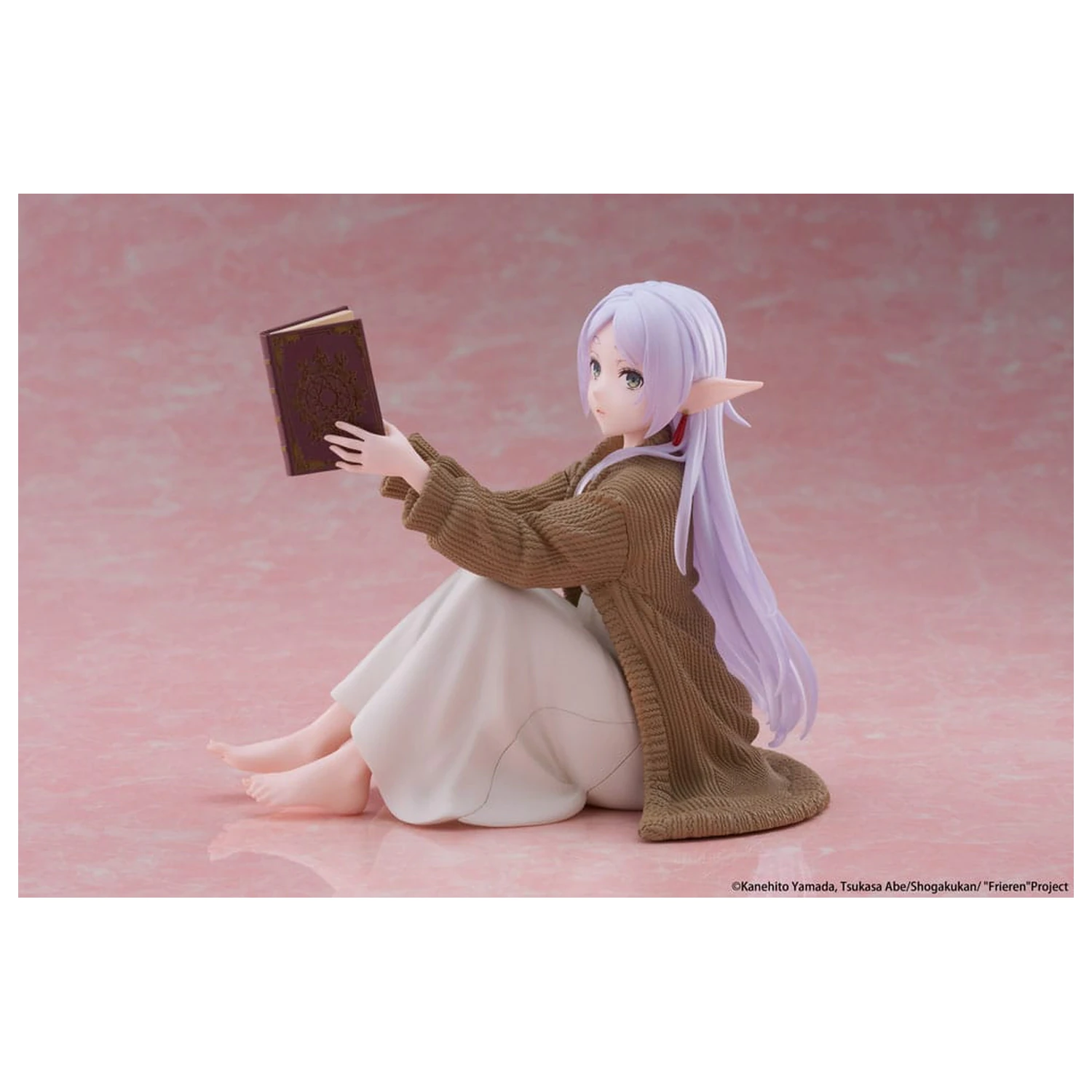 Frieren: Beyond Journey's End PVC Statuetka Biurkowa Urocza Figurka Frieren Roomwear Ver. 13 cm zdjęcie produktu