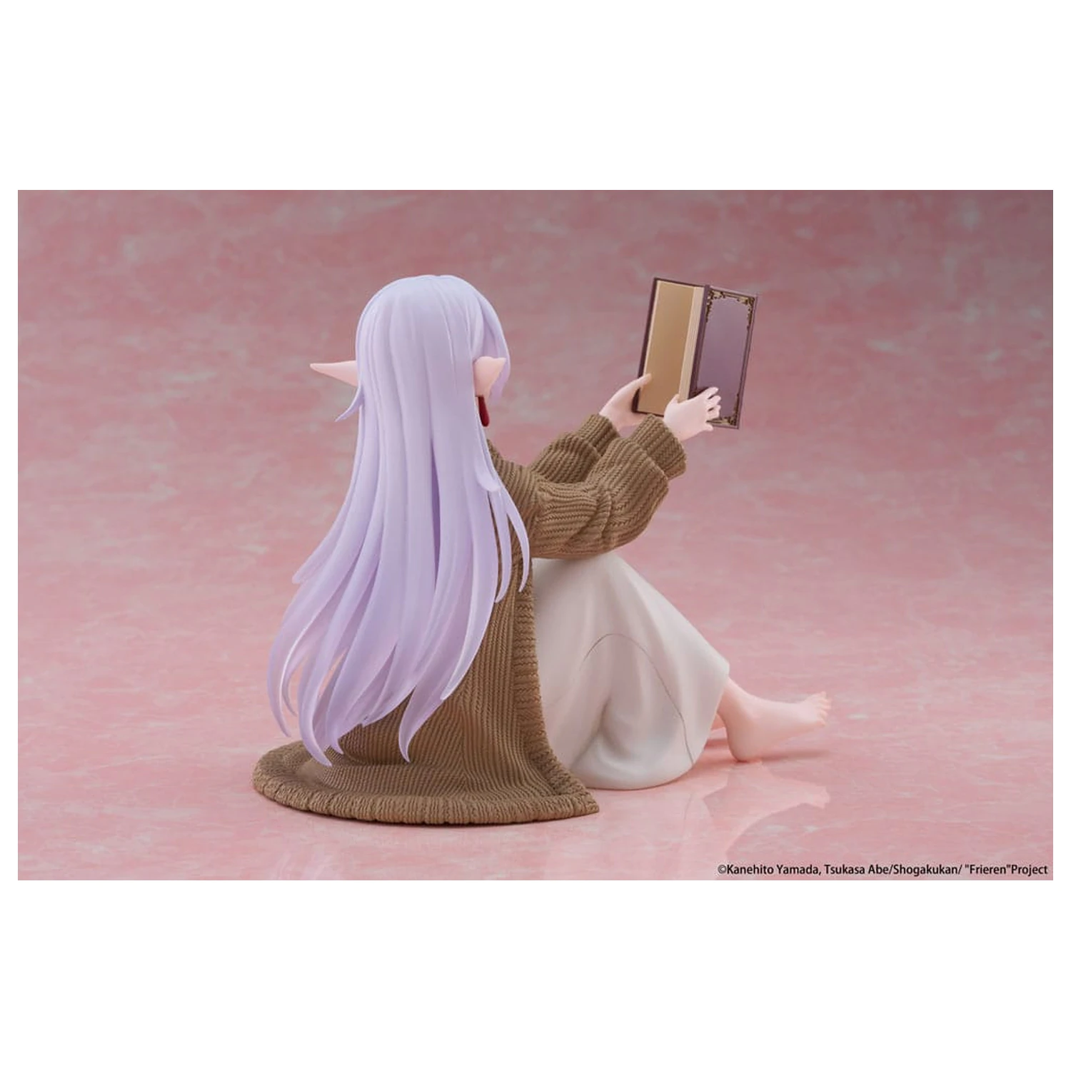 Frieren: Beyond Journey's End PVC Statuetka Biurkowa Urocza Figurka Frieren Roomwear Ver. 13 cm zdjęcie produktu