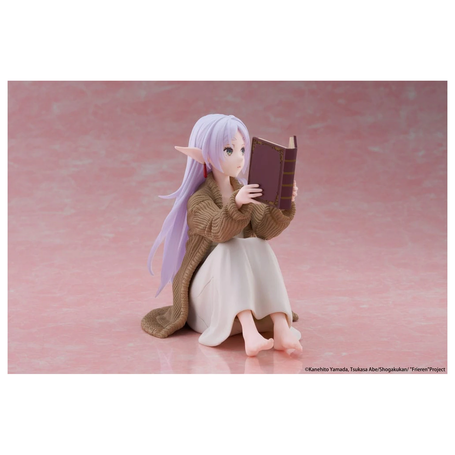 Frieren: Beyond Journey's End PVC Statuetka Biurkowa Urocza Figurka Frieren Roomwear Ver. 13 cm zdjęcie produktu