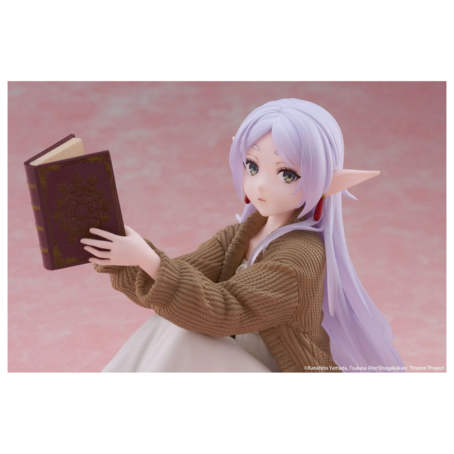 Frieren: Beyond Journey's End PVC Statuetka Biurkowa Urocza Figurka Frieren Roomwear Ver. 13 cm zdjęcie produktu