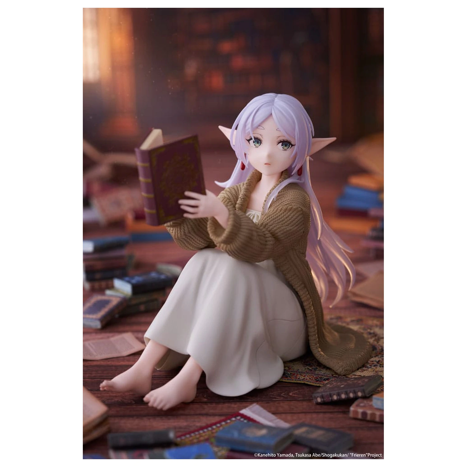 Frieren: Beyond Journey's End PVC Statuetka Biurkowa Urocza Figurka Frieren Roomwear Ver. 13 cm zdjęcie produktu