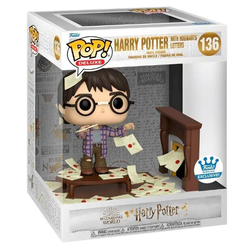 Figurka POP Deluxe Harry Potter Anniversary Harry Potter z listami z Hogwartu Exclusive zdjęcie produktu