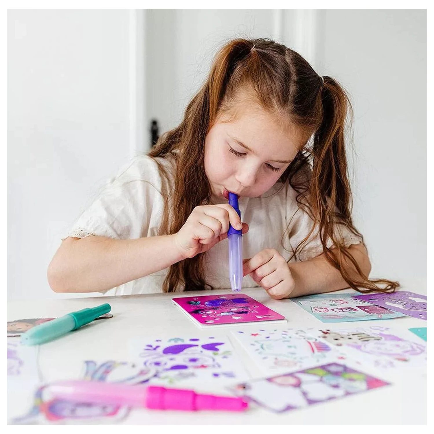 Gabi's Dollhouse Buddies Kreatywny Zestaw z Długopisem Natryskowym zdjęcie produktu