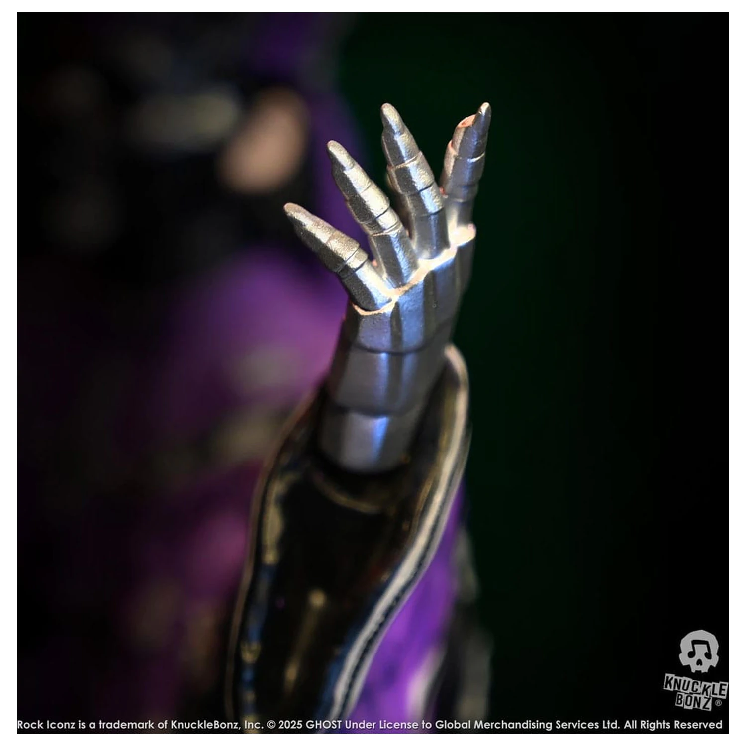Ghost Rock Iconz Statuetka Papa V Perpetua Purple Robes 22 cm zdjęcie produktu